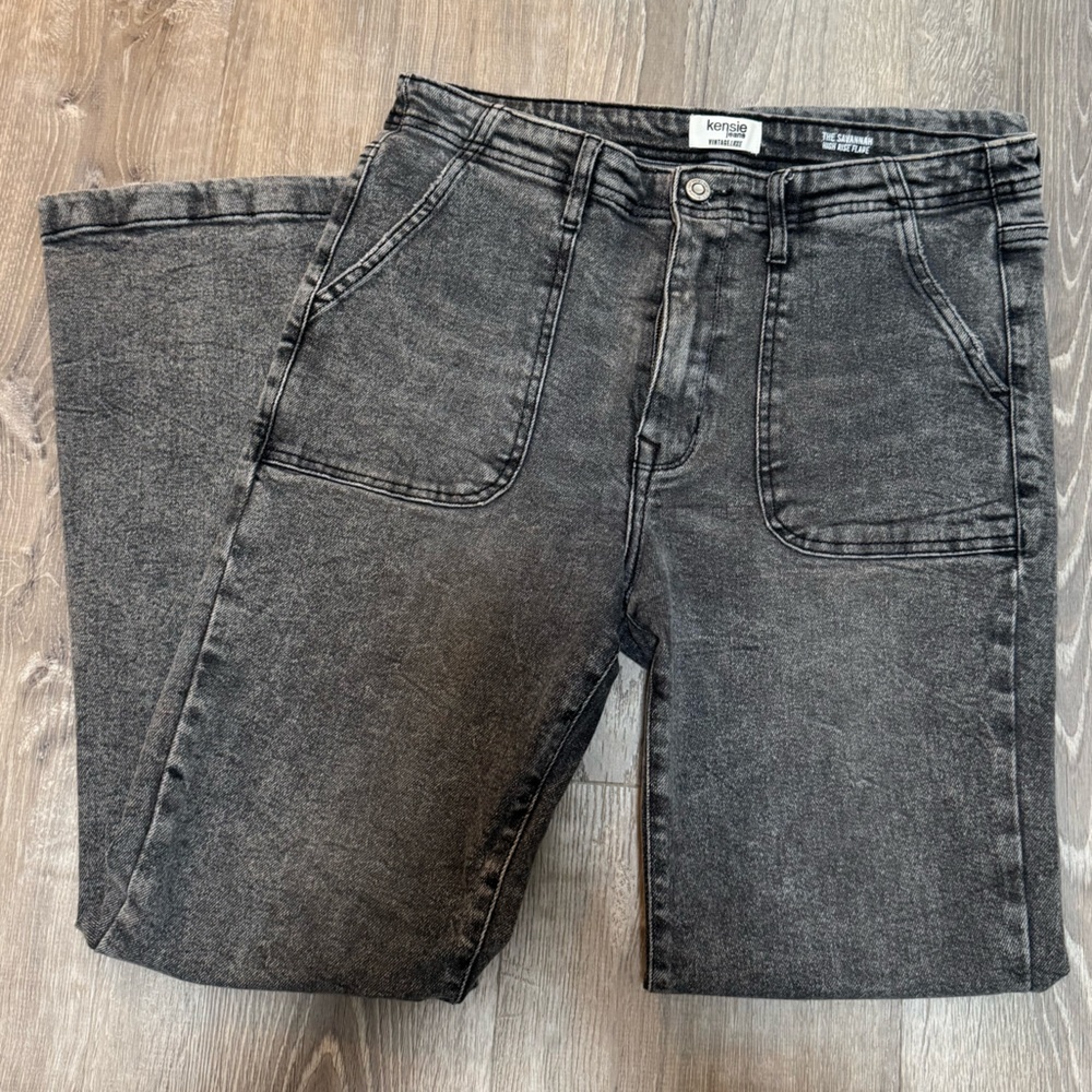 Kenzie Savannah High-Rise Flare Jeans